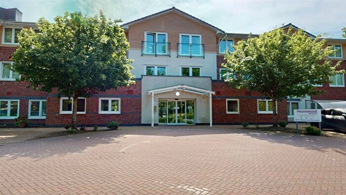 1 Bedroom Flat For Sale In Heyes Avenue, Haydock, St Helens, WA11