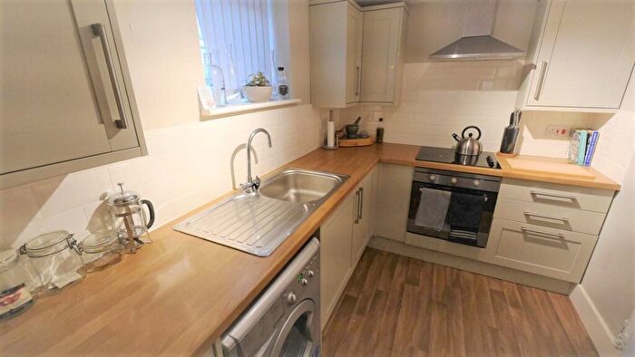 1 Bedroom Flat To Rent In Palatine Road, Manchester, M20