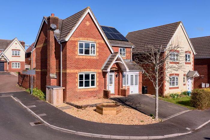 4 Bedroom Detached House To Rent In Under Knoll, Bath, BA2