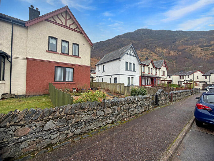 3 Bedroom End Of Terrace House For Sale In Appin Road, Kinlochleven, Lochaber, Highland, PH50