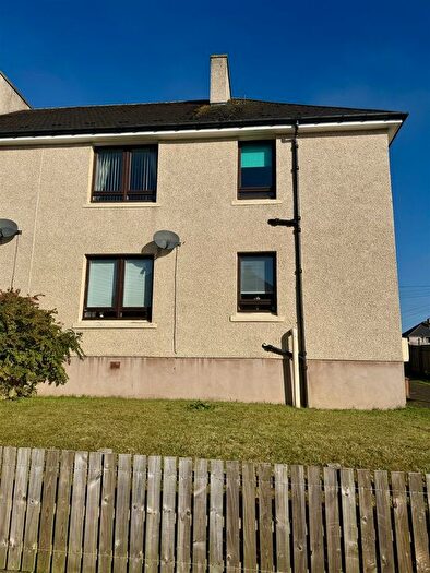 2 Bedroom Property To Rent In Barton Terrace, Fauldhouse, Bathgate, EH47