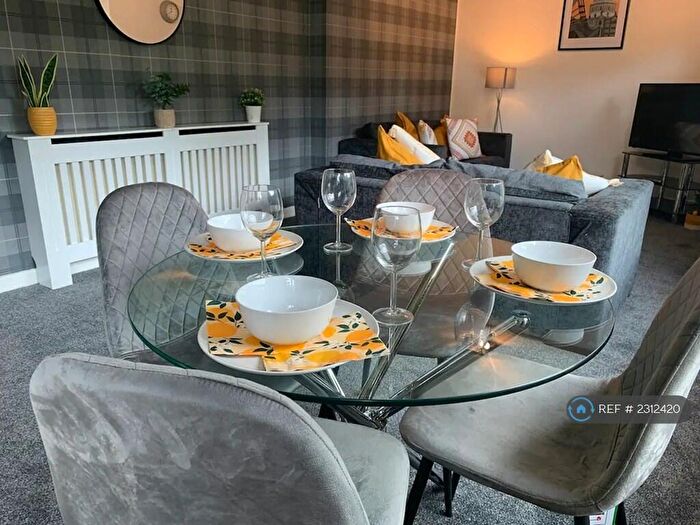 2 Bedroom Flat To Rent In Cambuslang, Cambuslang, Glasgow, G72