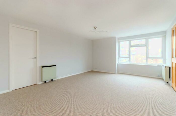 2 Bedroom Flat To Rent In Bedford House, Guildford, GU1