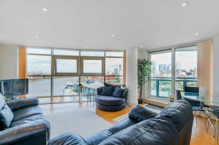 1 Bedroom Flat To Rent In Orion Point, Canary Wharf, London, E14