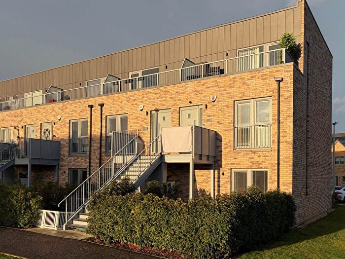 3 Bedroom Terraced House To Rent In Mauseley Park, Edinburgh, EH4