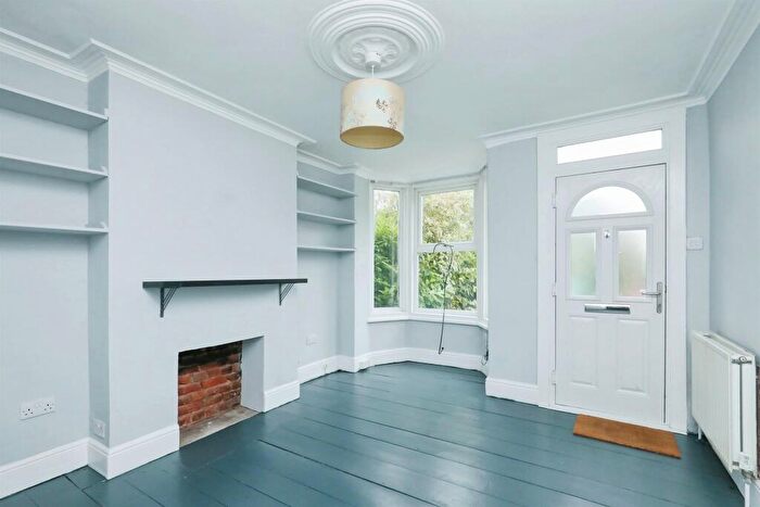 3 Bedroom Terraced House To Rent In Ketts Hill, Norwich, NR1