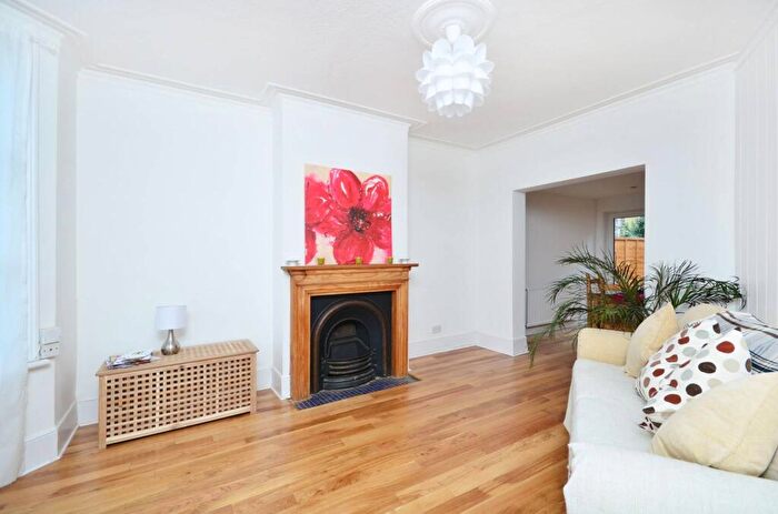 2 Bedroom House To Rent In Chaplin Road, Willesden Green, London, NW2