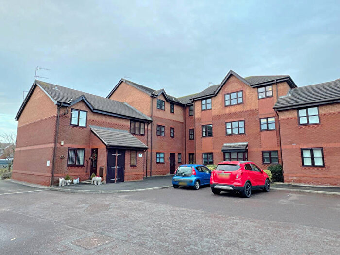 1 Bedroom Flat For Sale In Kittiwake Close - Thornton Cleveleys -, FY5