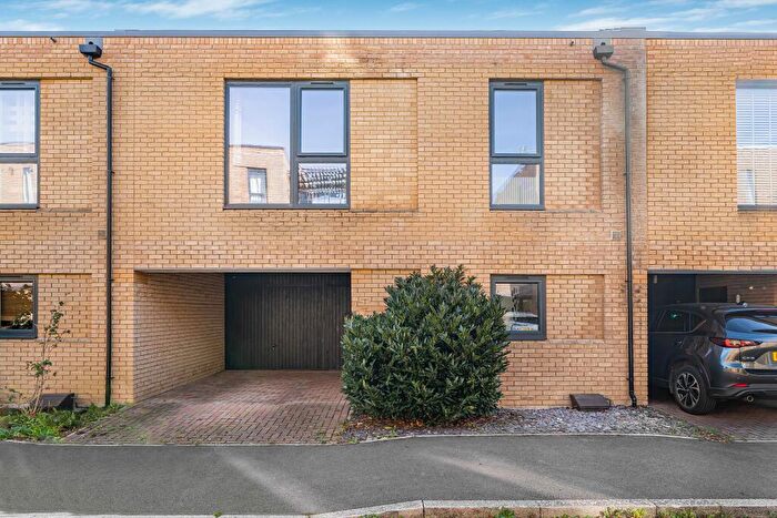 3 Bedroom Terraced House For Sale In Allbutt Way, Trumpington, Cambridge, Cambridgeshire, CB2