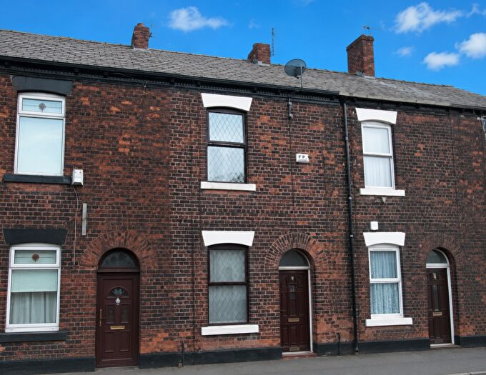 2 Bedroom Terraced House To Rent In Cheetham Hill Road, Dukinfield, SK16