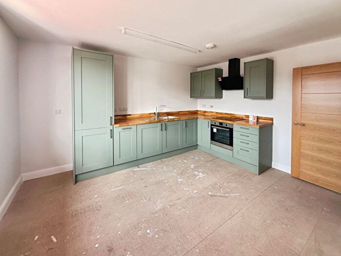 2 Bedroom Flat To Rent In Wigan Road, Leigh, WN7