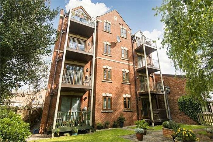 2 Bedroom Apartment For Sale In Holly House, , St Mary's Road, Market Harborough, LE16