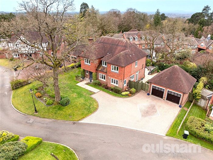5 Bedroom Detached House For Sale In Lickey Grange Drive, Marlbrook, Bromsgrove, Worcestershire, B60