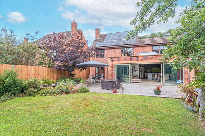 4 Bedroom Detached House For Sale In Valley Road, Wotton-under-Edge, GL12