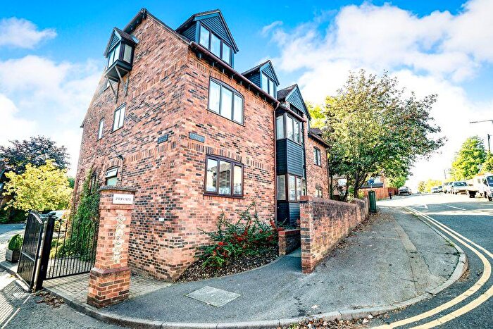 2 Bedroom Flat To Rent In Copyground Court, Copyground Lane, High Wycombe, HP12