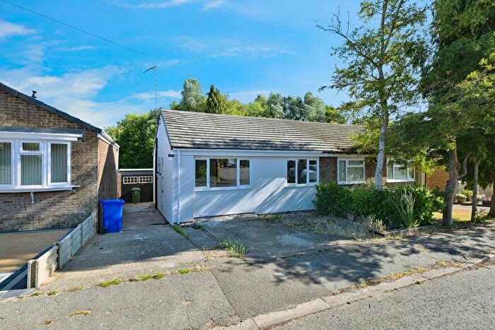 3 Bedroom Semi-Detached Bungalow For Sale In Hillside Crescent, Weldon, Corby, NN17