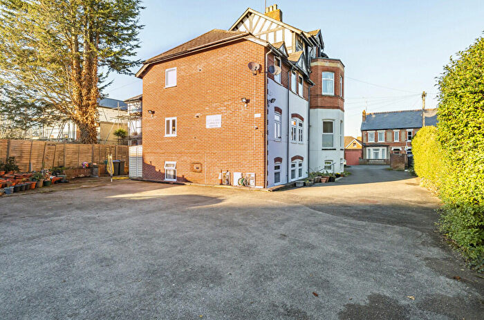 1 Bedroom Apartment For Sale In Argyle Road, Reading, Berkshire, RG1