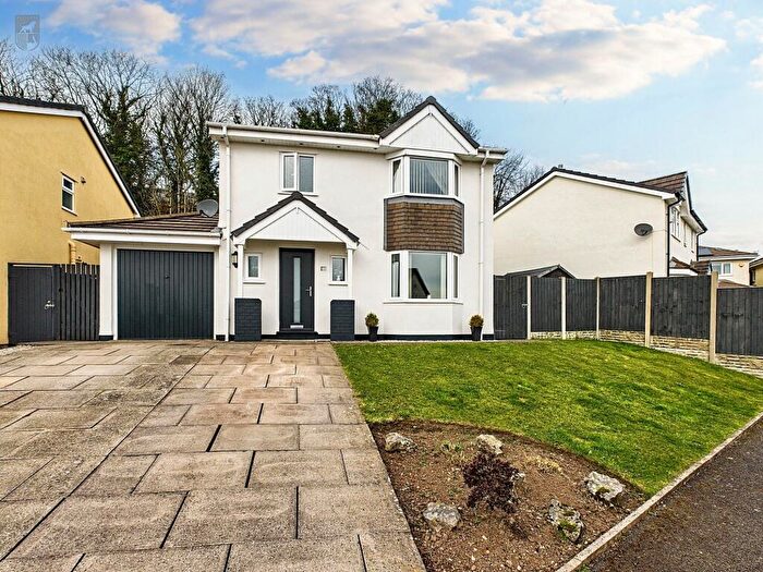 3 Bedroom Detached House For Sale In Maple Drive, Kendal, LA9