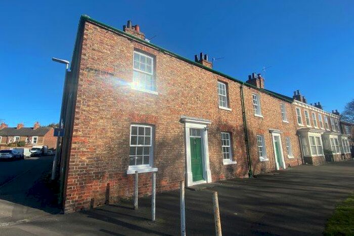 2 Bedroom Cottage To Rent In The Green, Stockton-On-Tees, TS20
