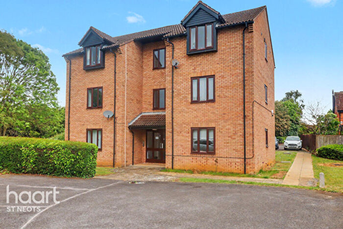 1 Bedroom Apartment For Sale In Burwell Road, St Neots, PE19
