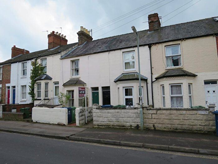 3 Bedroom House To Rent In James Street, OX4