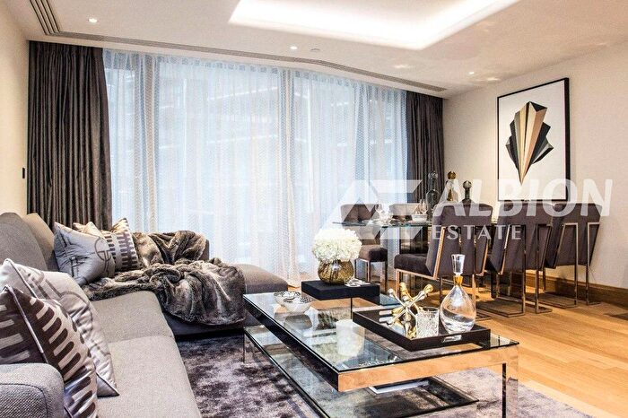 3 Bedroom Flat For Sale In John Islip Street, London, SW1P