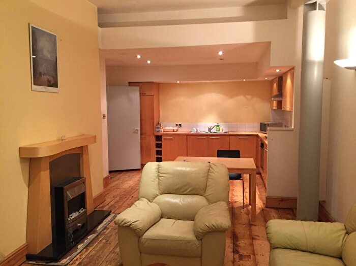 2 Bedroom Flat To Rent In The Grand, Manchester, M1