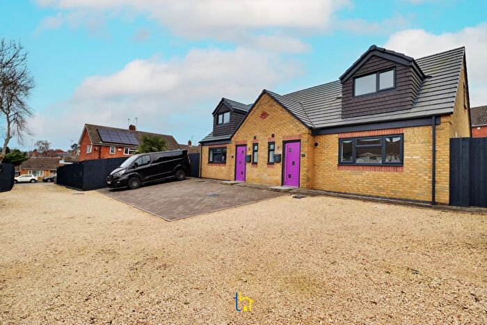 3 Bedroom Semi-Detached Bungalow To Rent In Ellis Close, Glenfield, Leicester, LE3