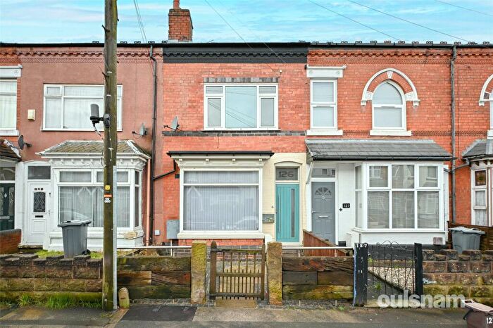 3 Bedroom Terraced House For Sale In Milcote Road, Bearwood, West Midlands, B67