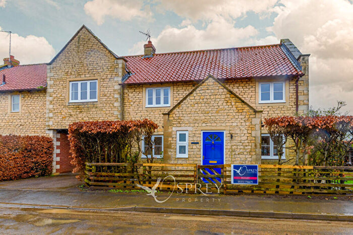 4 Bedroom Semi-Detached House For Sale In Glen Road, Castle Bytham, NG33