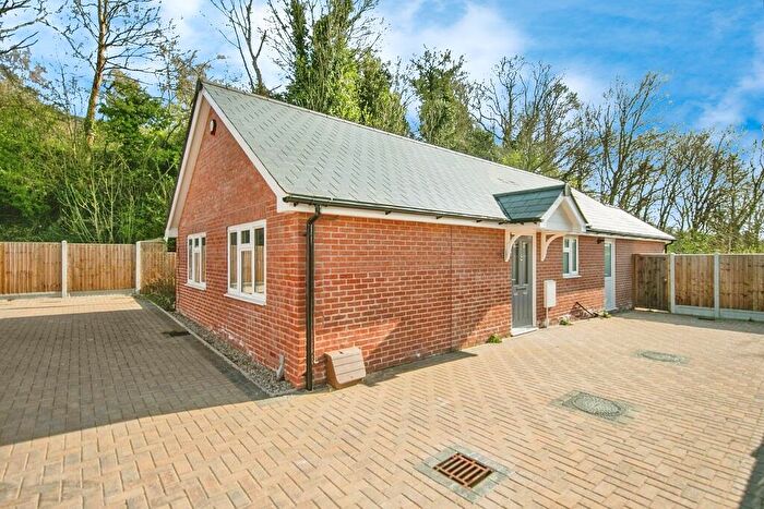 3 Bedroom Detached Bungalow For Sale In Rowland Gardens, Sudbury, CO10