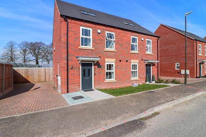 4 Bedroom Semi Detached House For Sale In Boundary Way, Glapwell, S44