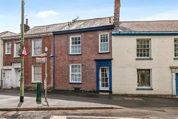 4 Bedroom Terraced House For Sale In St. Peter Street, Tiverton, EX16