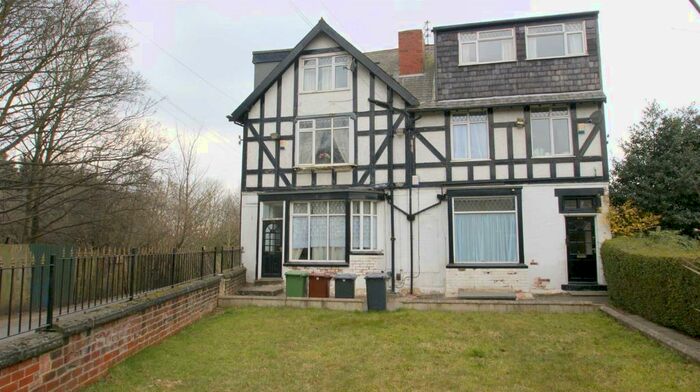 1 Bedroom Flat To Rent In Austhorpe Road, Crossgates, Leeds, LS15