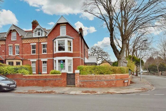 2 Bedroom Apartment To Rent In Flat, , Plymouth Road, Penarth, Vale Of Glamorgan, CF64