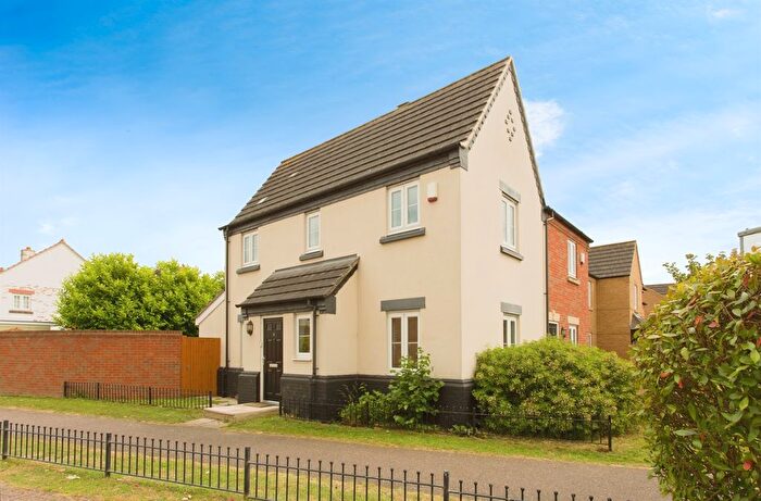 2 Bedroom Semi-Detached House For Sale In Heron Walk, Waterbeach, Cambridge, CB25