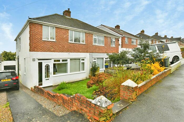 3 Bedroom Semi Detached House For Sale In Crossway, Plymouth, PL7