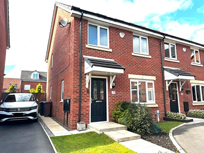 4 Bedroom Terraced House To Rent In Cotton Fields, Worsley, Manchester, M28