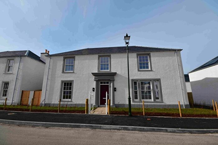 3 Bedroom Semi-Detached House To Rent In St. Columbas Way, Tornagrain, Inverness, IV2