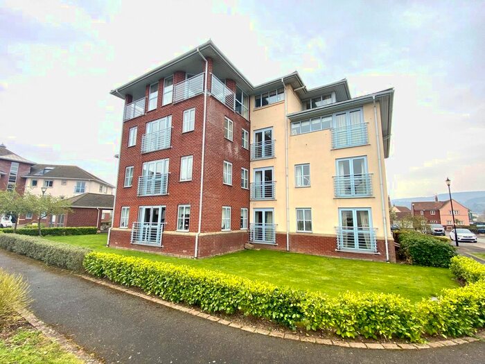 2 Bedroom houses to rent in Minehead, Somerset