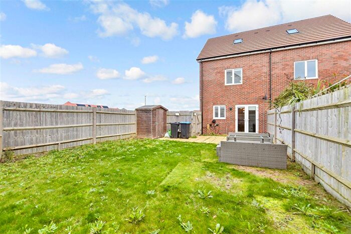 3 Bedroom Semi Detached House For Sale In Lynx Street, Margate, Kent, CT9