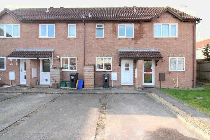 2 Bedroom Property To Rent In Gill Mews, Weston-Super-Mare, BS22