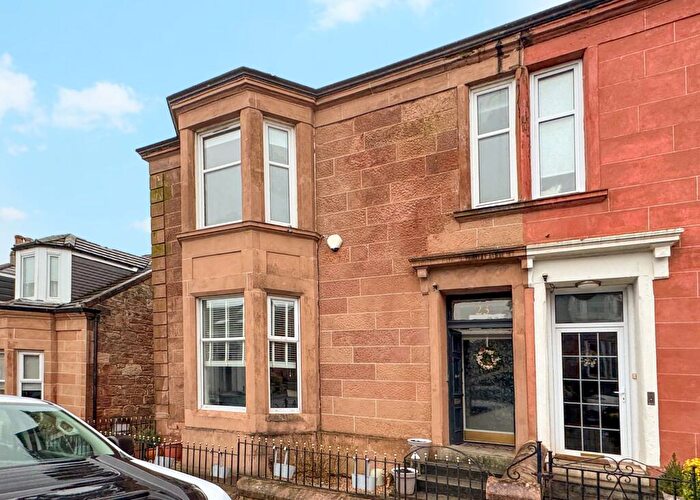 3 Bedroom Flat For Sale In Portland Park, Hamilton, ML3