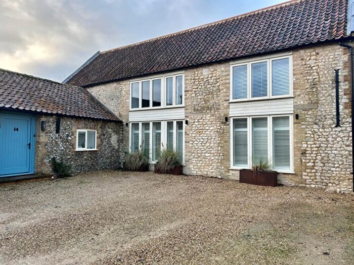 4 Bedroom Semi-Detached House To Rent In Old Feltwell Road, IP26