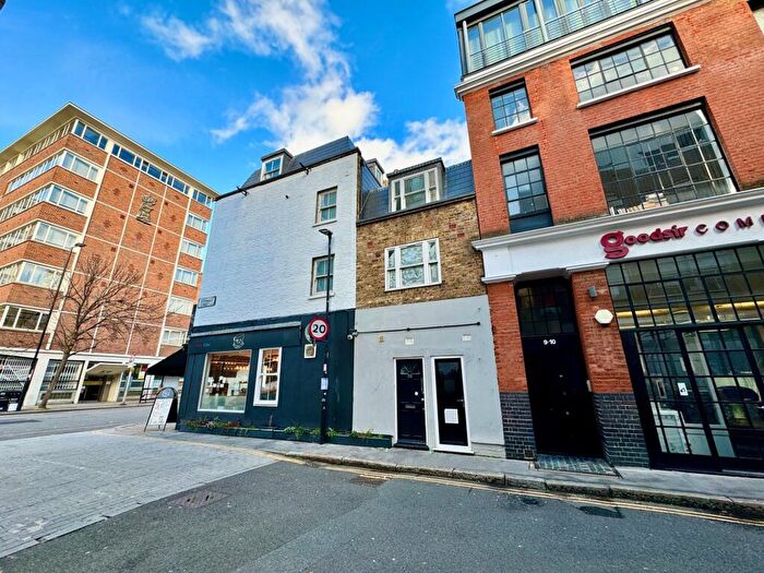 2 Bedroom Flat To Rent In Old Street, Clerkenwell, EC1V