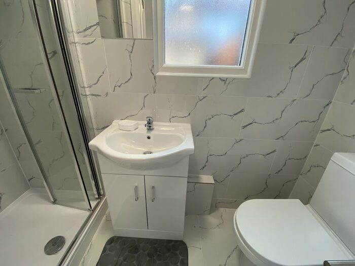 Studio To Rent In St. Aubyns Avenue, Hounslow, Greater London, TW3