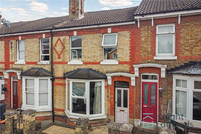 3 Bedroom Terraced House To Rent In Douglas Road, Maidstone, ME16