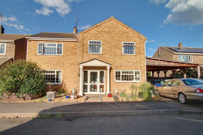 4 Bedroom Detached House For Sale In Mere Close, Ramsey Mereside, PE26
