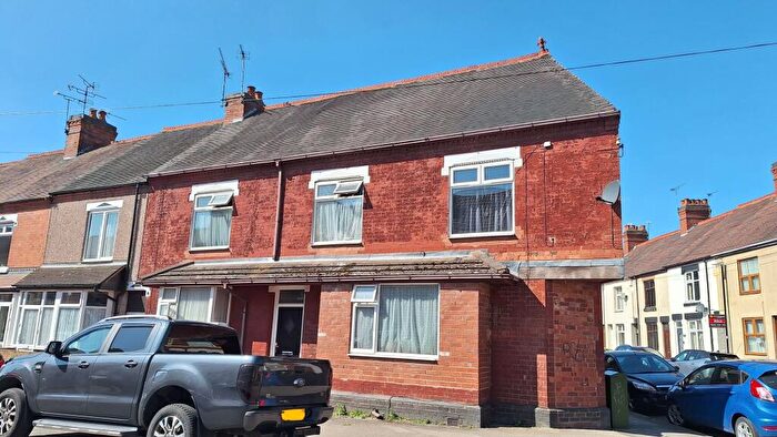 7 Bedroom End Of Terrace House For Sale In Aston Road, Nuneaton, CV11