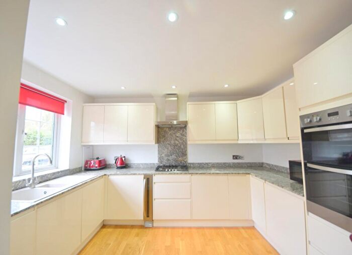 3 Bedroom End Of Terrace House To Rent In Western Drive, Wooburn Green, High Wycombe, Buckinghamshire, HP10